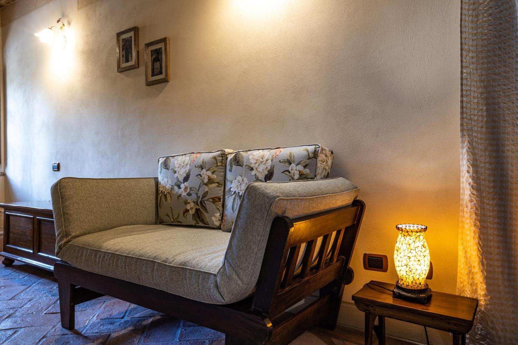 Vila La Terrazza Chianni Exteriér fotografie