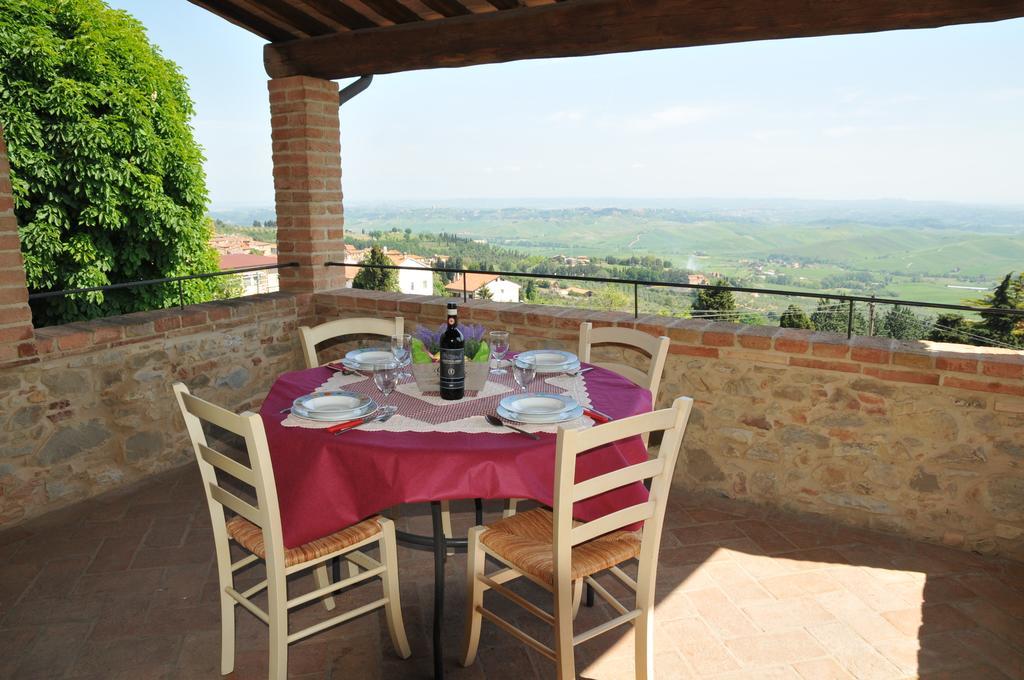 Vila La Terrazza Chianni Exteriér fotografie